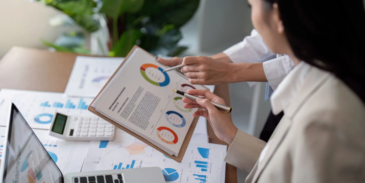 Using a Research Marketplace to Improve Business Research Efficiency
